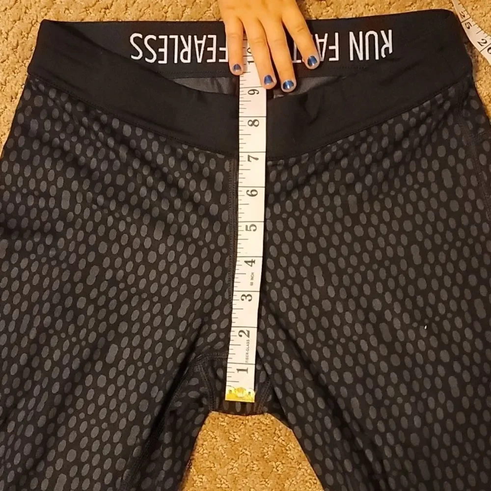 Nike dri fit leggings size small‎